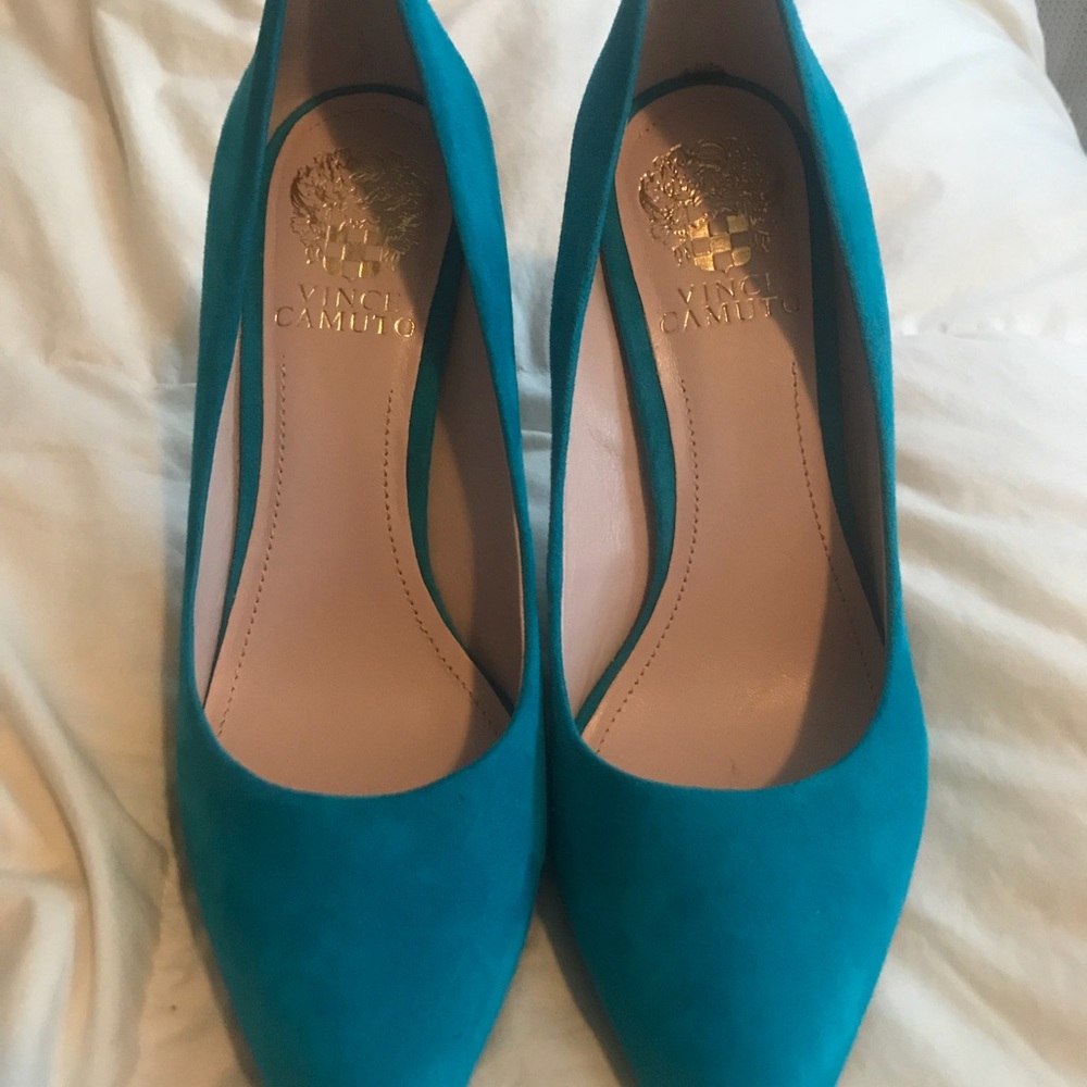 Turquoise Vince camuto heels